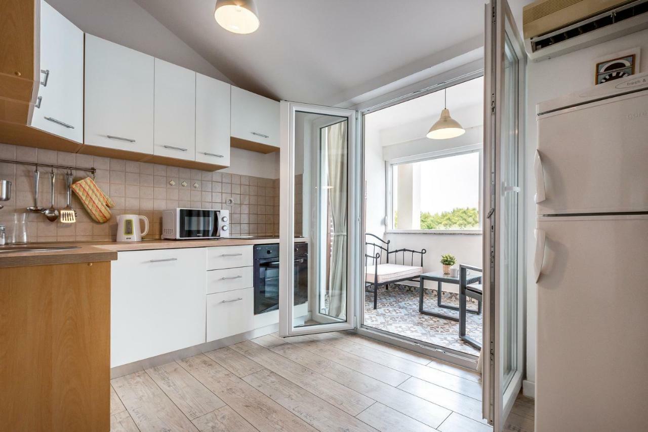 Apartman Karla Mara Ana Ivan & Jo Srima Exteriör bild