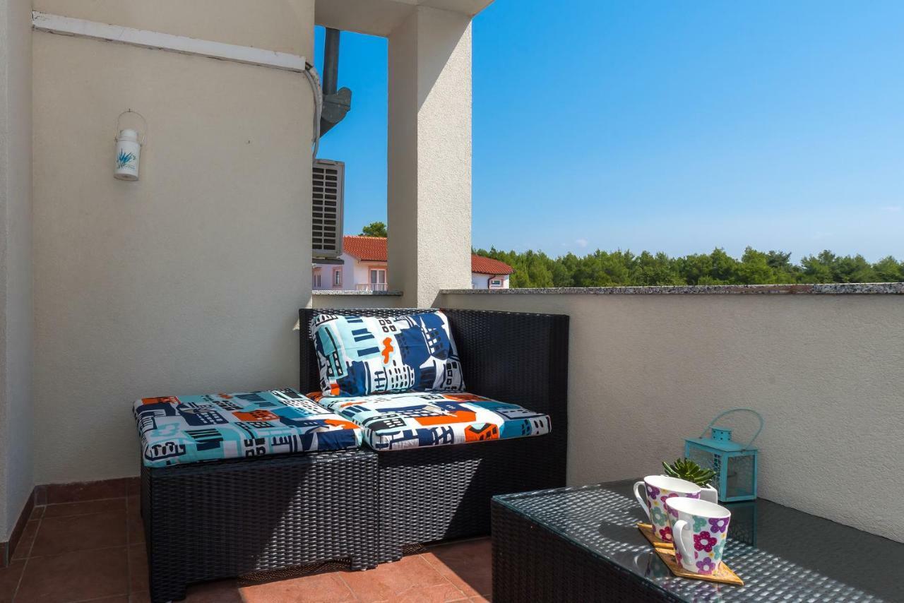 Apartman Karla Mara Ana Ivan & Jo Srima Exteriör bild