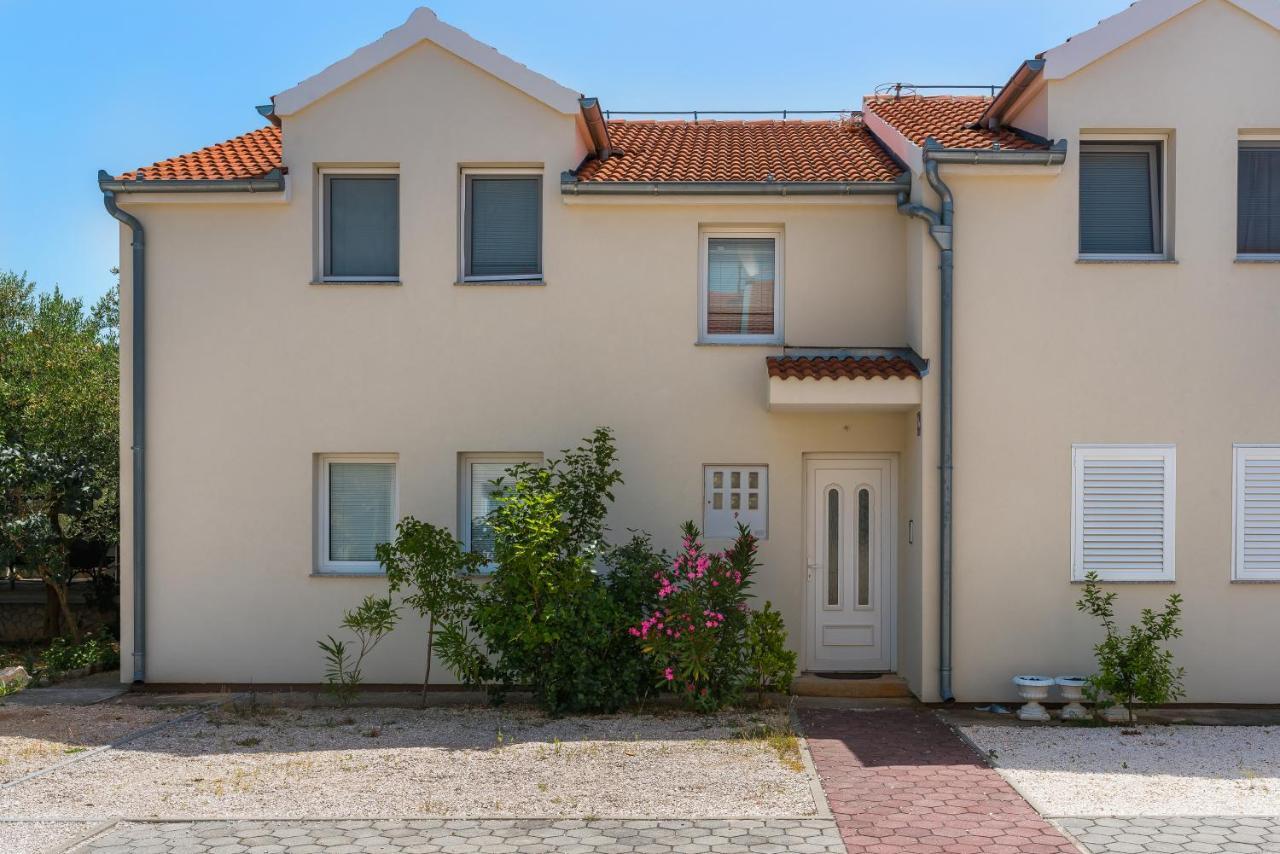 Apartman Karla Mara Ana Ivan & Jo Srima Exteriör bild
