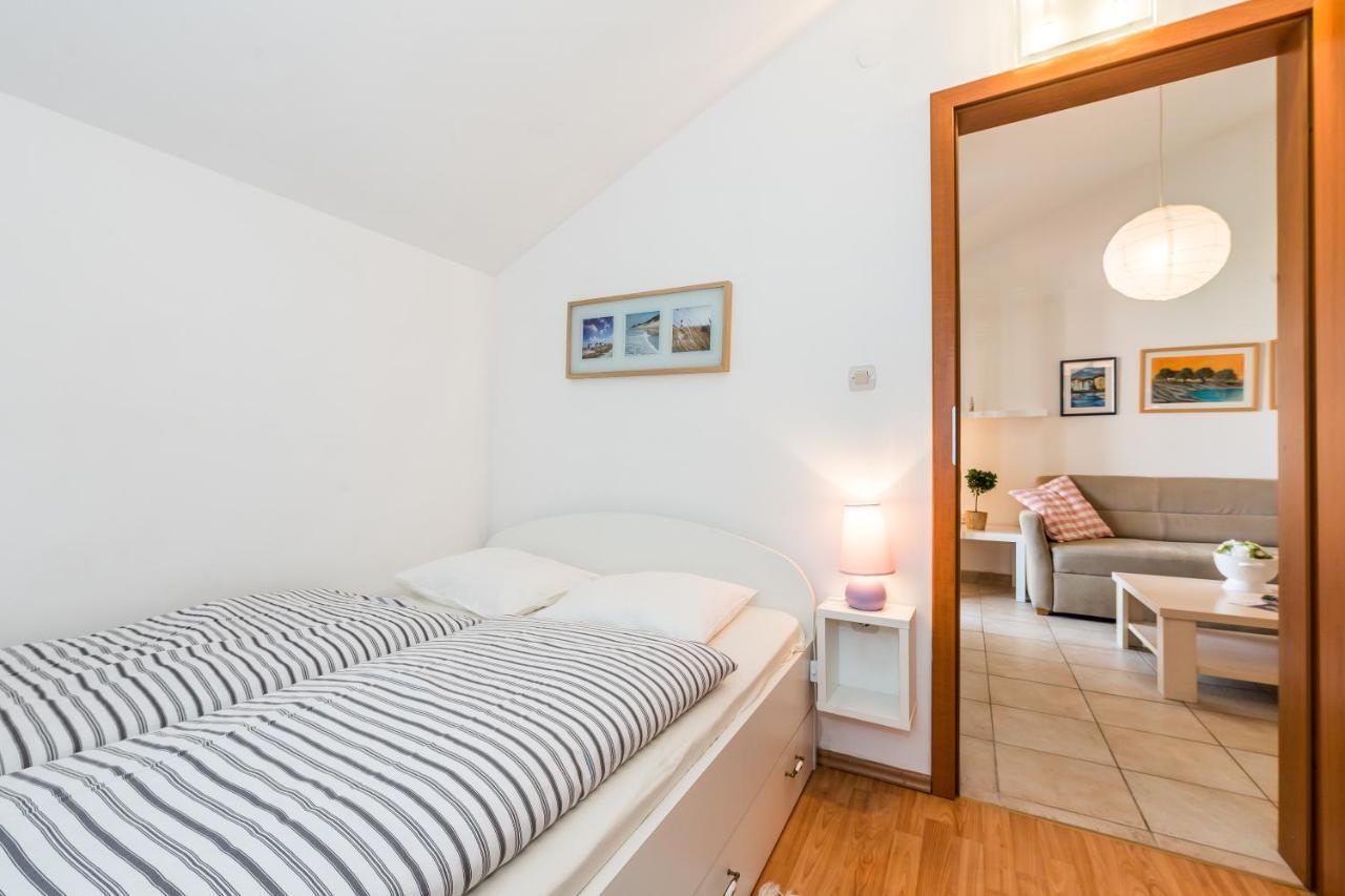 Apartman Karla Mara Ana Ivan & Jo Srima Exteriör bild